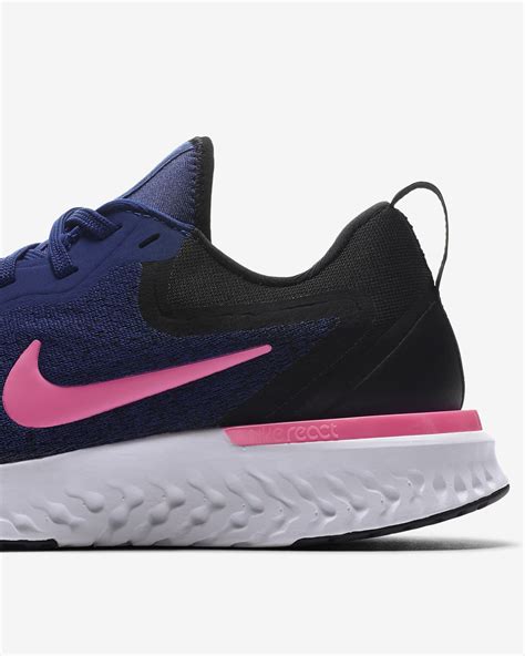 Nike odyssey women's